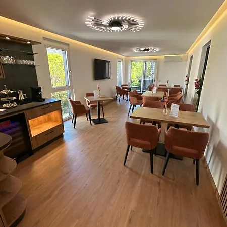 Hotel Moselauen-2